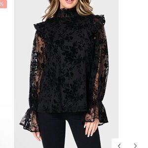 NWT GibsonLook Black lace top